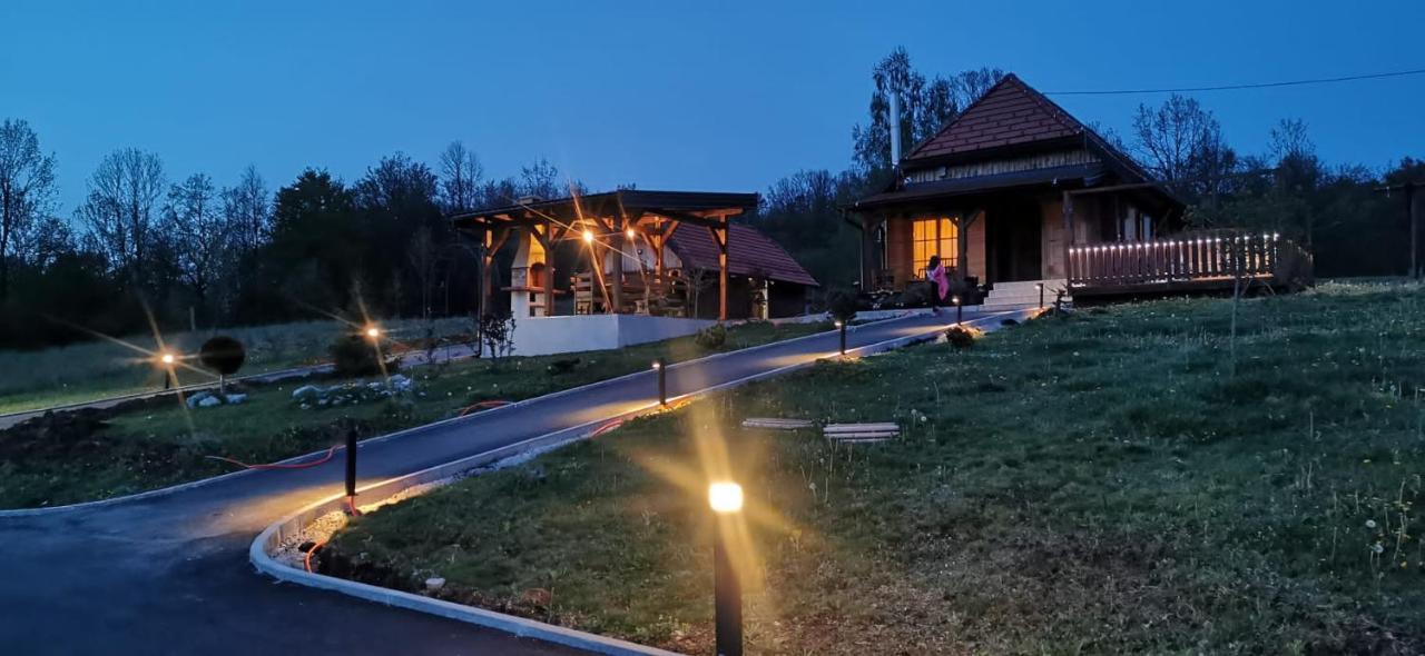 Kuca Za Odmor Markoci Rakovica Zewnętrze zdjęcie